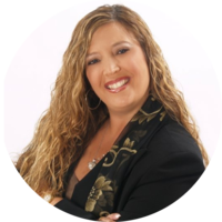 Julie Hollender